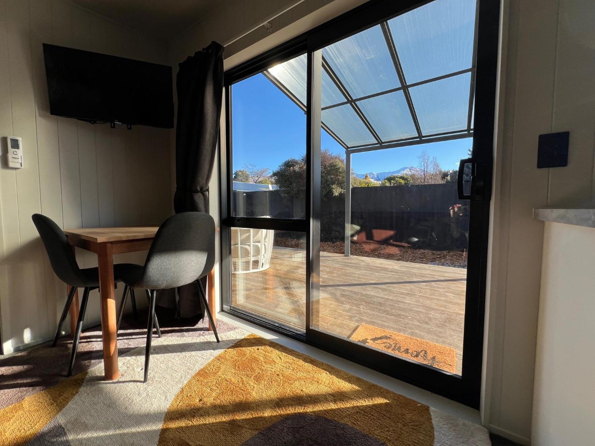 Mountain Cabin - Central, Cosy And Cute With Views Wanaka Exterior photo